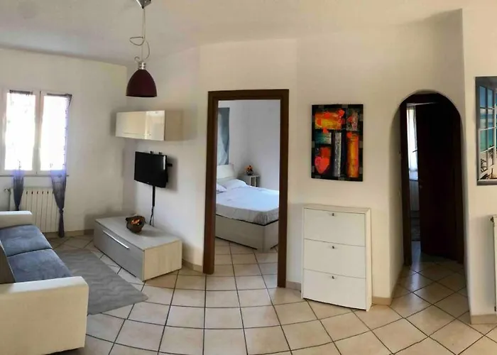 Gorgeous Brandnew Remodeled 2story 5 Min From Sea! Villa
