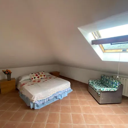 Gorgeous Brandnew Remodeled 2story 5 Min From Sea! *
