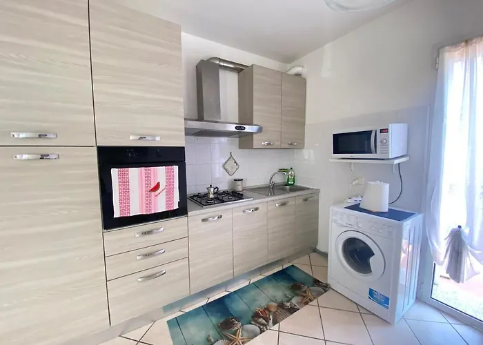 Gorgeous Brandnew Remodeled 2story 5 Min From Sea! Villa Marina dʼAndora