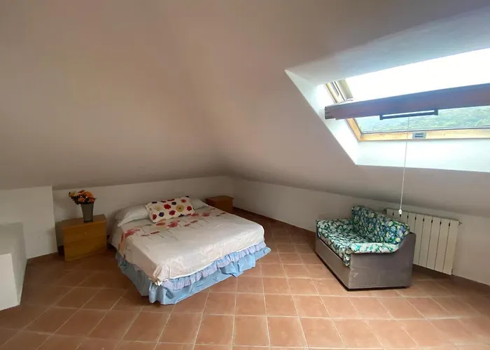 Gorgeous Brandnew Remodeled 2story 5 Min From Sea! *